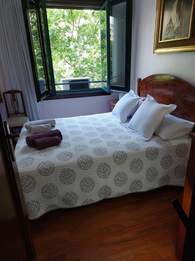 Apartamento Gran Via De Les Corts Catalanes บาร์เซโลนา ภายนอก รูปภาพ
